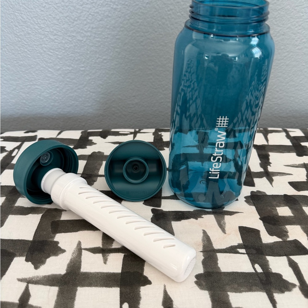 LifeStraw Blue Water Bottle with Filter